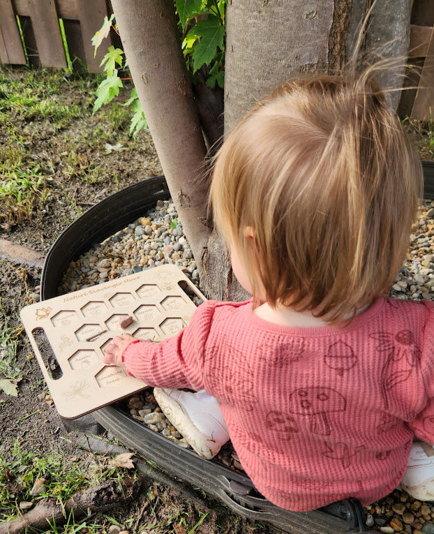 Wooden Nature Scavenger Hunt Kit